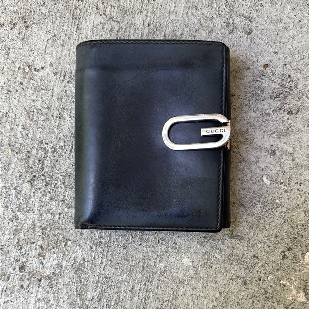 Gucci vintage wallet